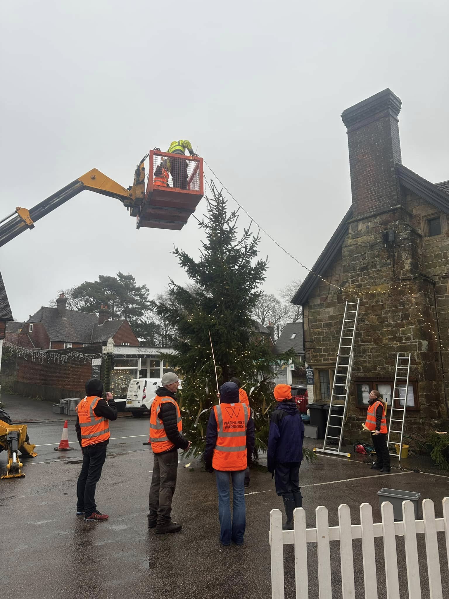 Community Christmas tree installation